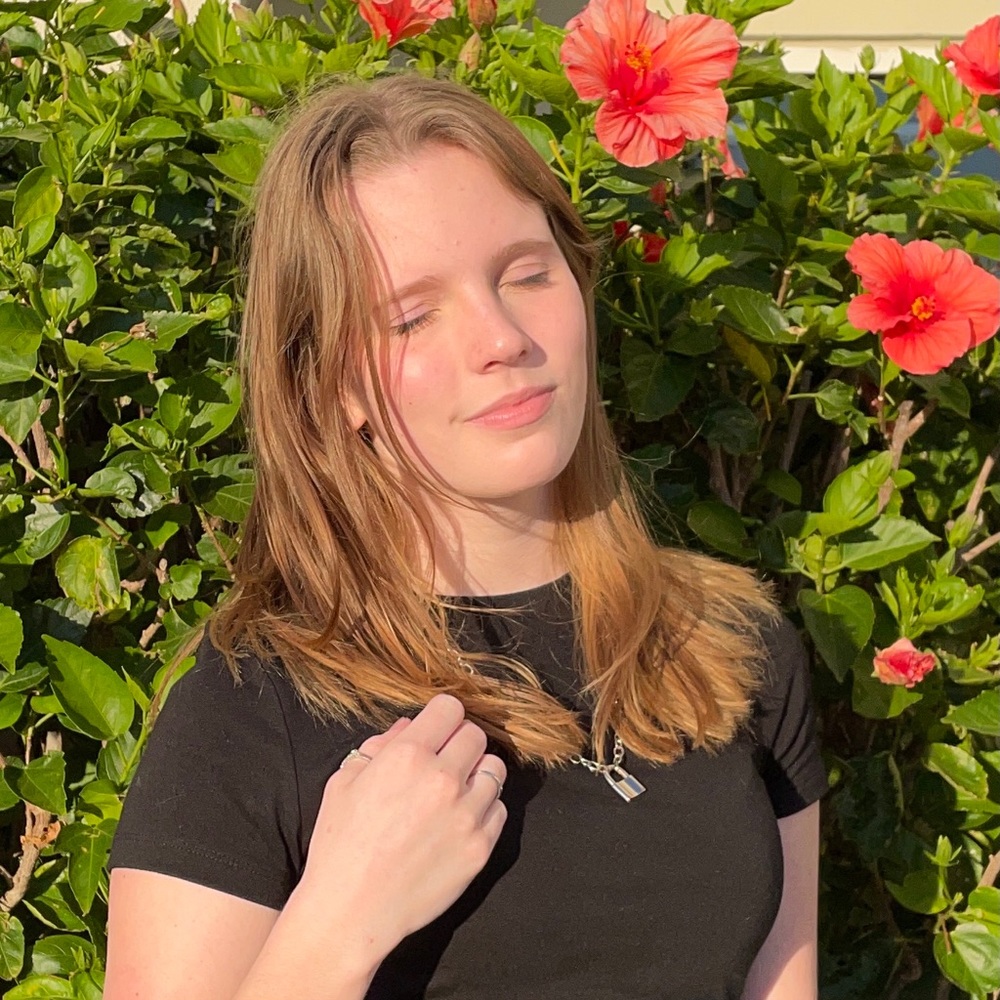 Meet your Posher, Carly